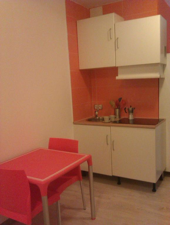 Km1 Amparo Apartments Madrid Camera foto
